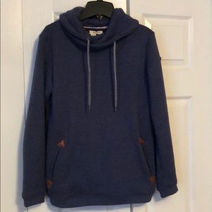 Adorable Roxy sweatshirt! Size Small